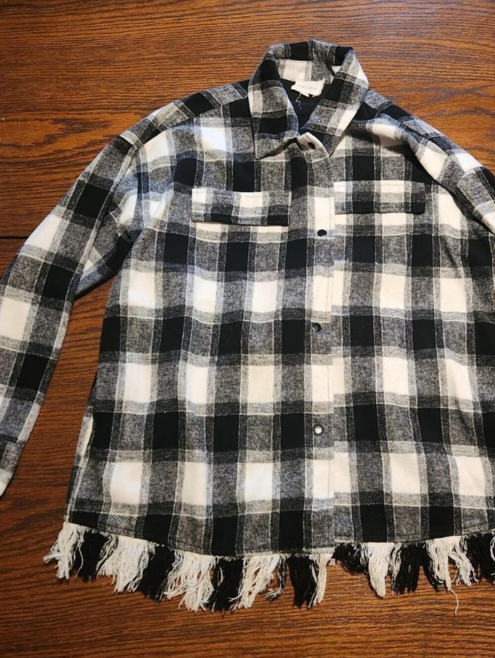 1.4.3. Story by Line Up Black and White Plaid Fringe Button-Down Shirt